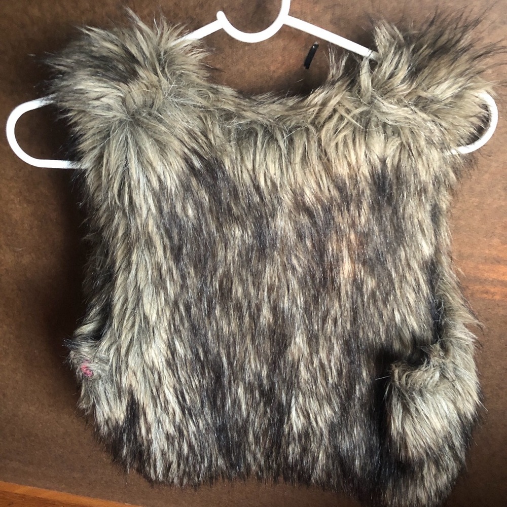 American Eagle Fur vest